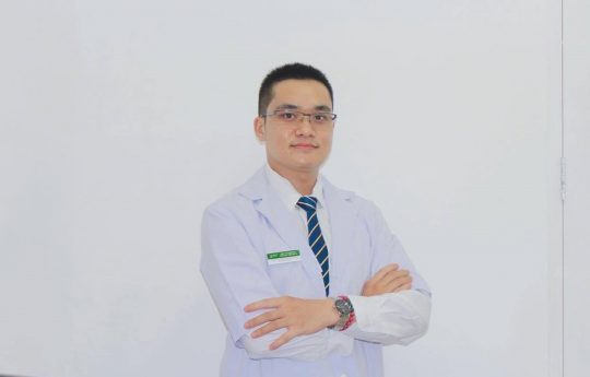 Bác sĩ Bùi Thanh Tùng
