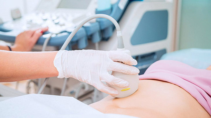 Đối với phương pháp hỗ trợ sinh sản này, bác sĩ có thể chỉ định siêu âm ổ bụng hoặc siêu âm đầu dò âm đạo