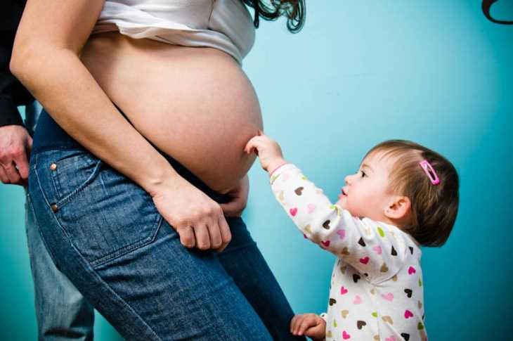 Phụ nữ mang thai và trẻ em là một trong những đối tượng dễ bị tình trạng dị ứng và ngứa da nhất