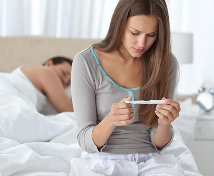 Viêm âm đạo ra mủ không sớm điều trị có thể làm gia tăng nguy cơ vô sinh ở nữ giới