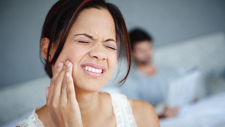 Viêm xoang gây đau răng khiến người bệnh luôn cảm thấy khó chịu