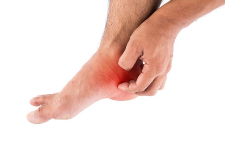 Chức năng gan suy giảm khiến bạn bị ngứa gót chân