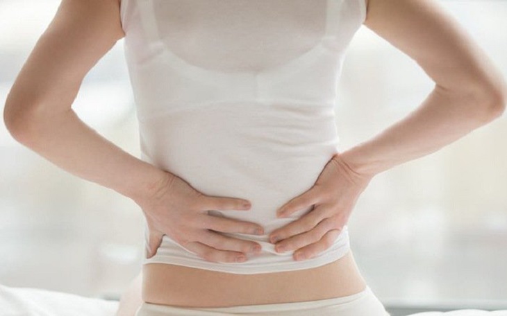 Ra huyết trắng kèm đau lưng có thể do sắp có kinh hoặc mang thai