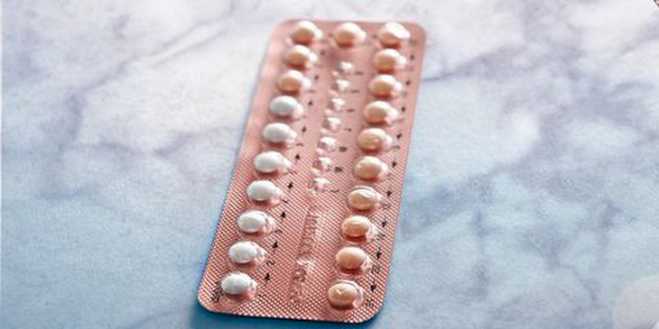 Rong kinh uống thuốc tránh thai là do một phần tác dụng phụ của thuốc
