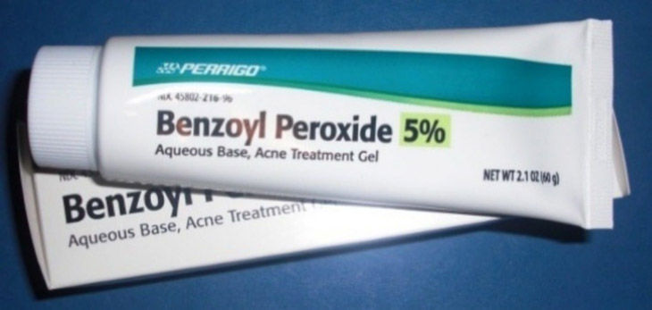 Thuốc trị mụn dậy thì Benzoyl peroxide
