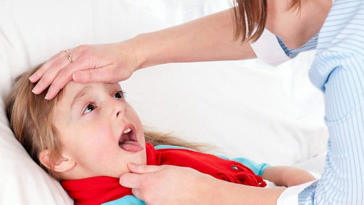 Trẻ bị viêm amidan sốt mấy ngày là thắc mắc của nhiều phụ huynh