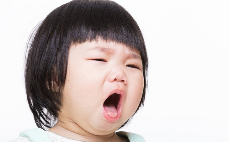 Bệnh viêm mũi xuất tiết ở trẻ em và cách điều trị an toàn