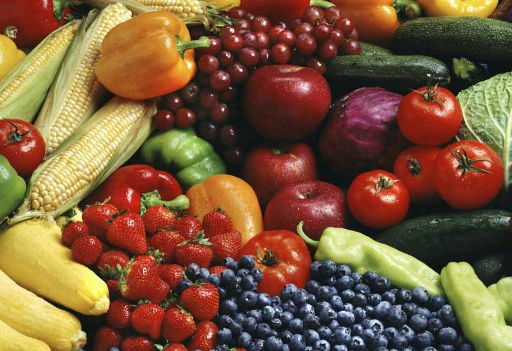 Chế độ ăn nhiều rau củ giúp trị mụn thâm lưng