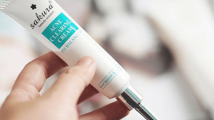 Kem trị mụn bọc Sakura Acne Clearing Cream hỗ trợ điều trị mụn hiệu quả