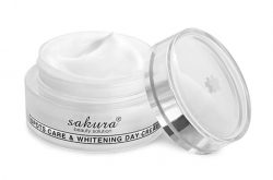 Kem trị tàn nhang Sakura Spot Care & Whitening Day Cream SPF50 PA+++