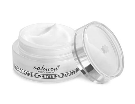 Kem trị tàn nhang Sakura Spot Care & Whitening Day Cream SPF50 PA+++