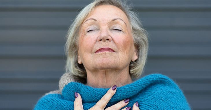 Bệnh lý đau dây thần kinh liên sườn gây khó thở thường gặp chủ yếu ở người già