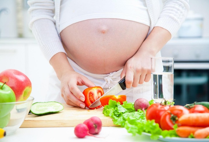 Bà bầu bị viêm đại tràng khi mang thai cần chú ý về chế độ dinh dưỡng