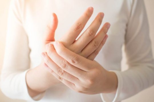 Hình ảnh viêm khớp tay
